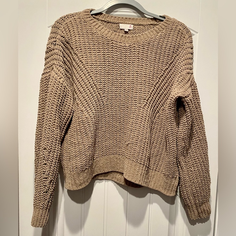 SO Sweater soft material neutral color